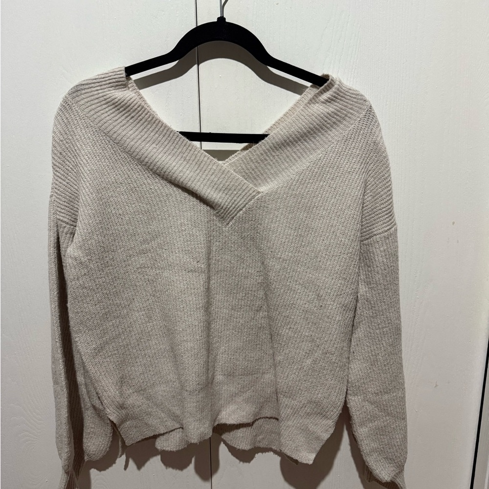Pink Rose V-Neck Sweater in Cream